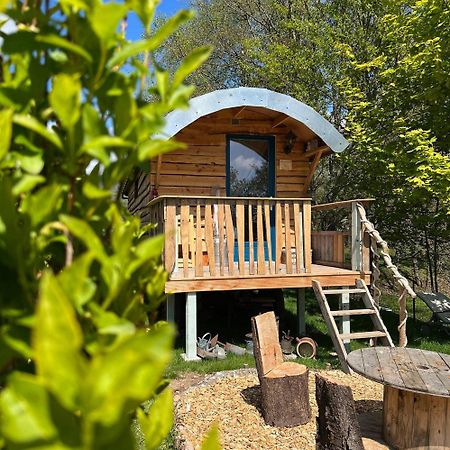La Roulotte Tiny House Du Mond'Ideal Leval  Luaran gambar
